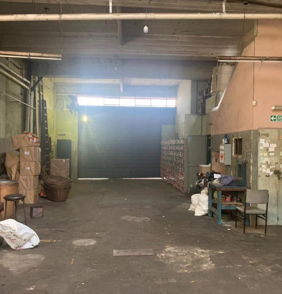 Fonrouge al 2400, Mataderos.