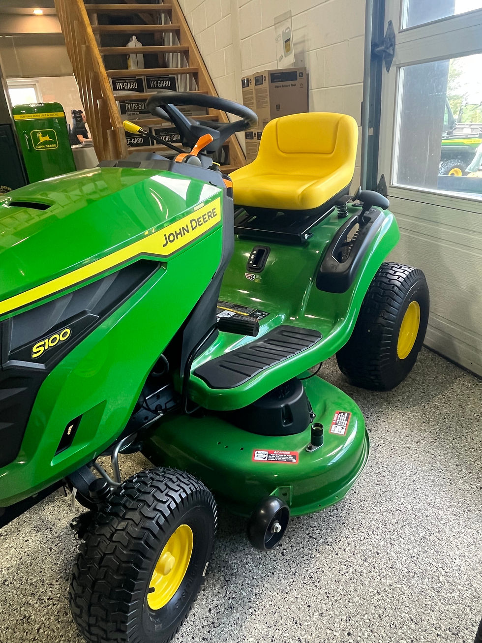 Miniature : S100 - Tracteur de pelouse