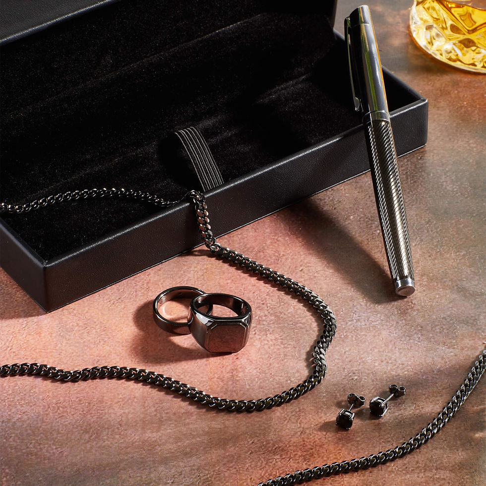Thumbnail: Cuban Link Chain Bracelet