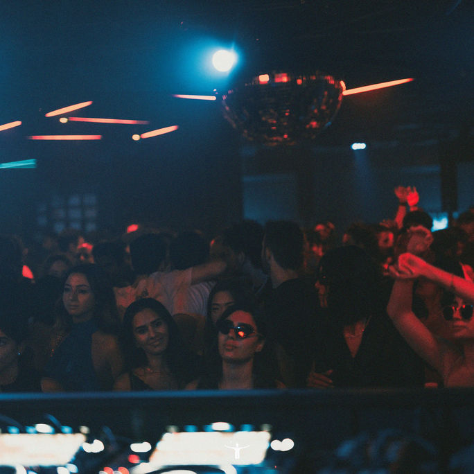 NOMAD PICTURE (Square)2332.jpg