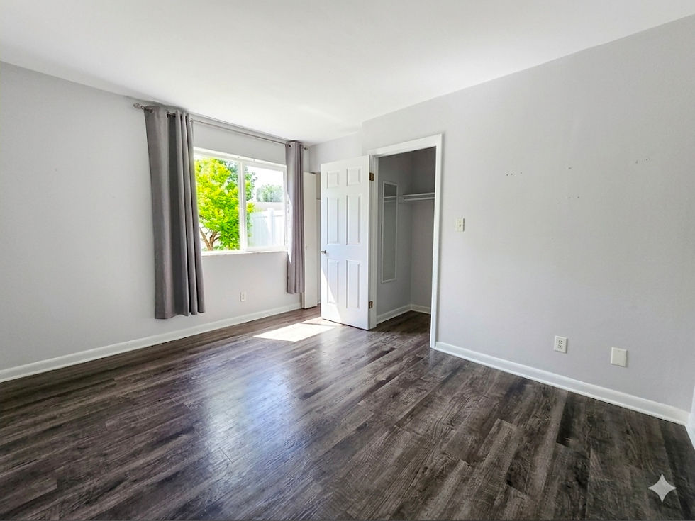 apt2bedroom.jpg
