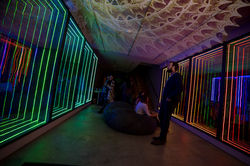 INFINITY WALLS + CEILING PROJECTION