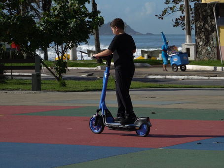 Patinetes elétricos começam a operar com 2.462 viagens já no 1º final de semana