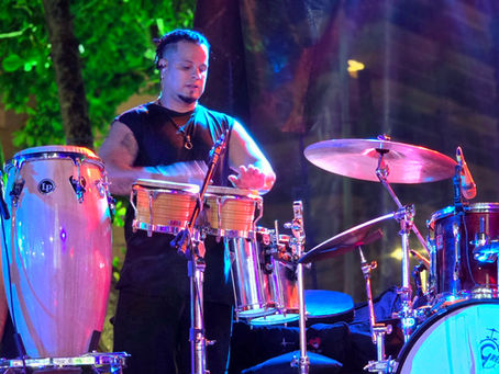 Guarujá Seu Amor no Verão segue com programação musical no fim de semana