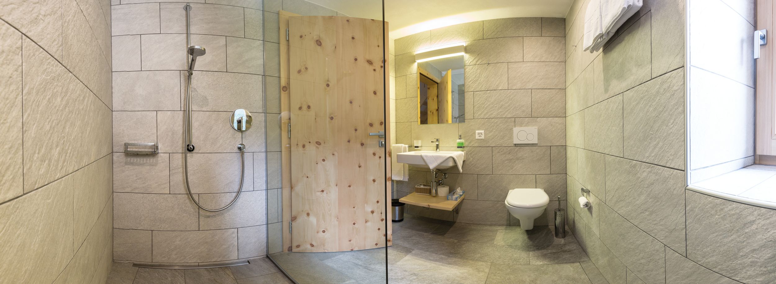 Hotel_Helvetia_Val_Müstair
