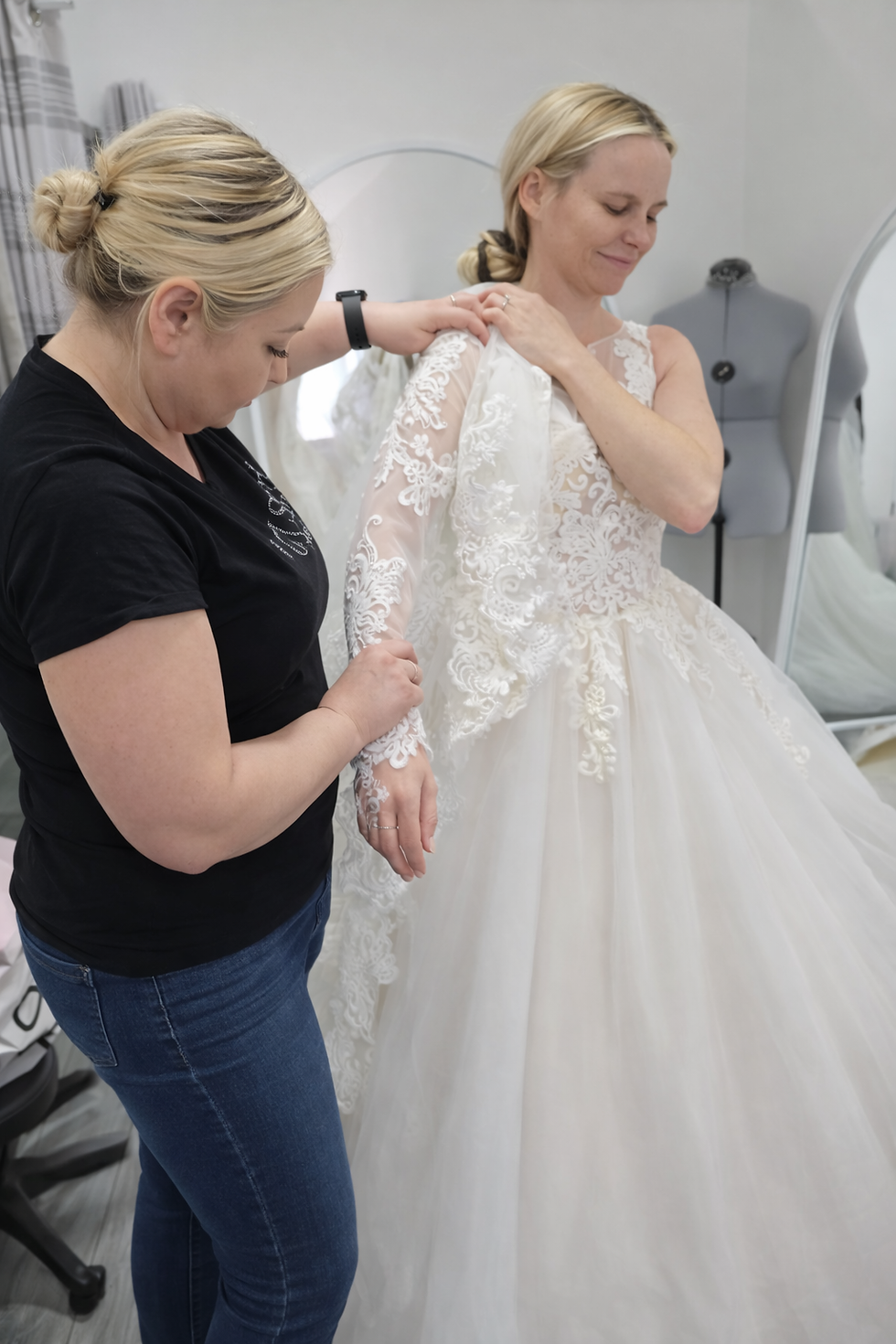 What Happens at Your First Wedding Dress Alteration Appointment? A Bridal Seamstress Explains: