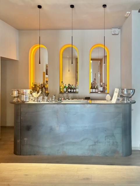 Bar inside the Palazzo Liberty Unique Hotel