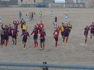 UN MUSSOMELI SUPERLATIVO ASFALTA I FALCHETTI A DOMICILIO 4-0!
