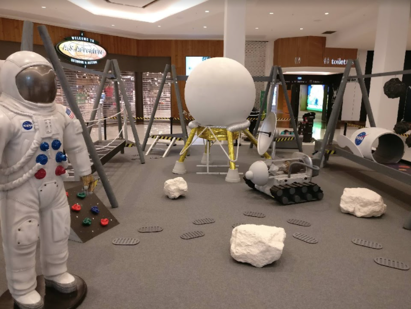 Miniature : Camp Lunaire