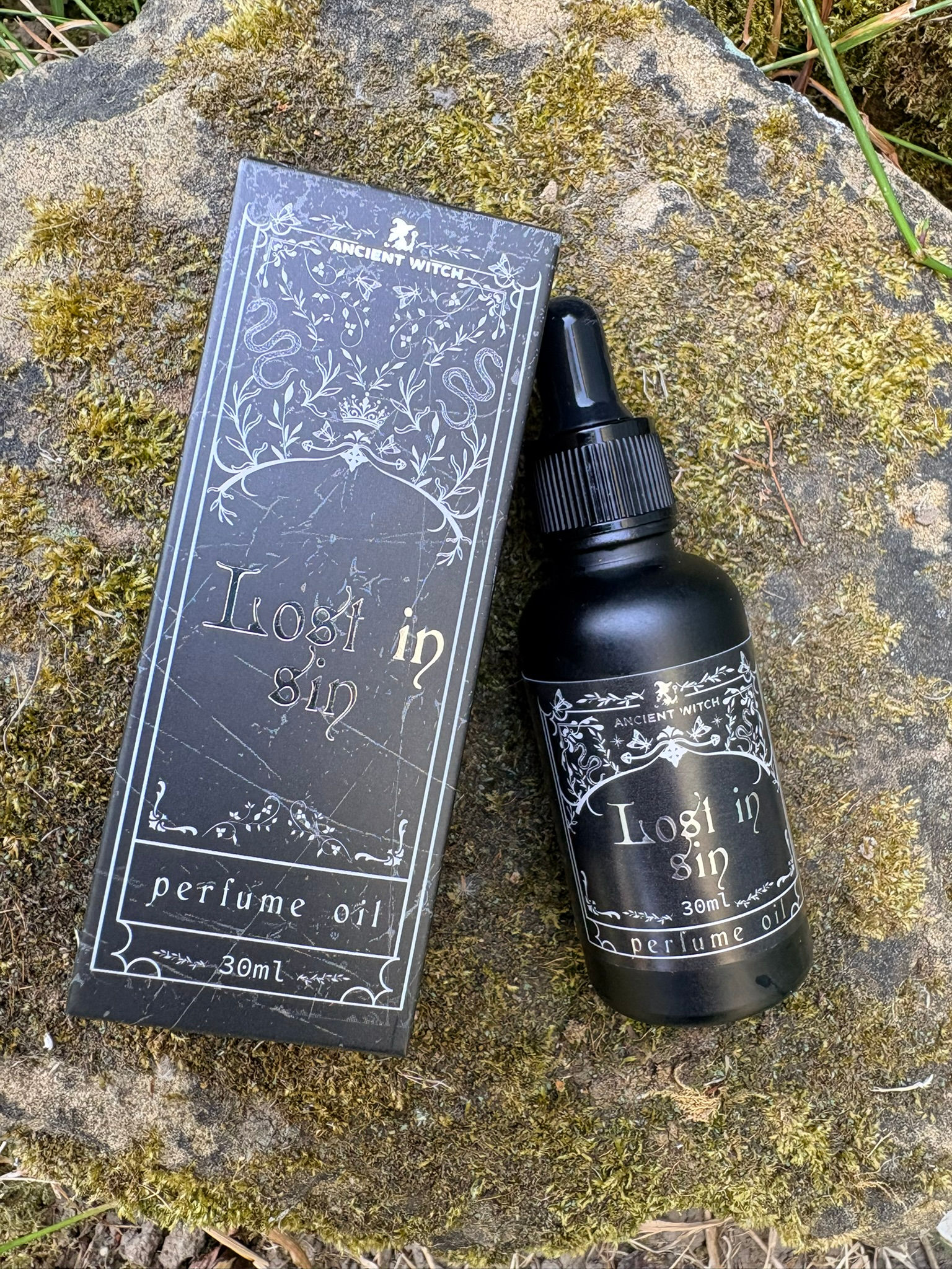 Ancient Witch Perfume Oil - Lost in Sin