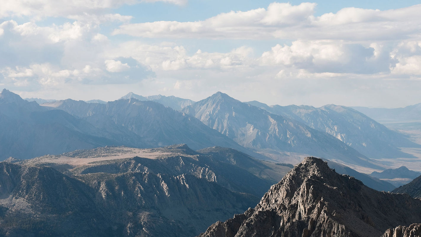 mountain-background.jpg