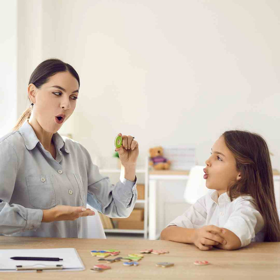 konuşma terapisine kaç yaşında gidilir ? dil ve konuşma terapisi için önkoşullar nelerdir ? dil ve konuşma terapisi için önkoşul aranmalı mıdır ? Hangi durumlarda dil ve konuşma terapisine başvurmak gerekir ?