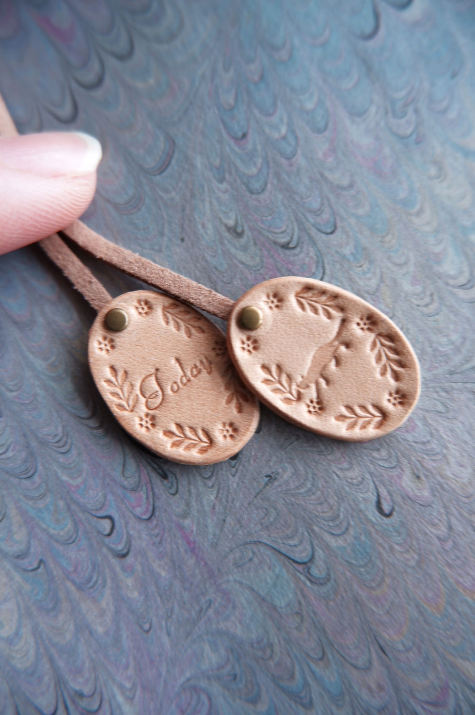 サムネイル： 専用ブックマーク　ミニ6用　”Today”