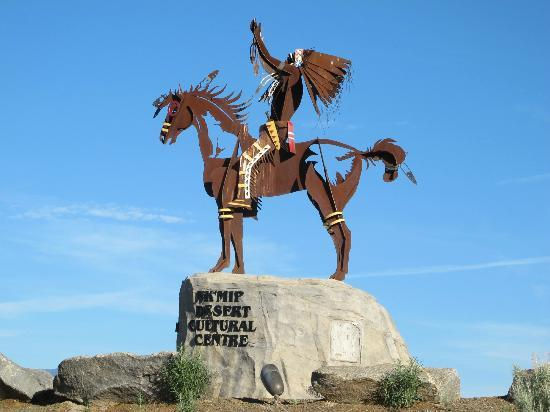Entrance Statue - Welcome