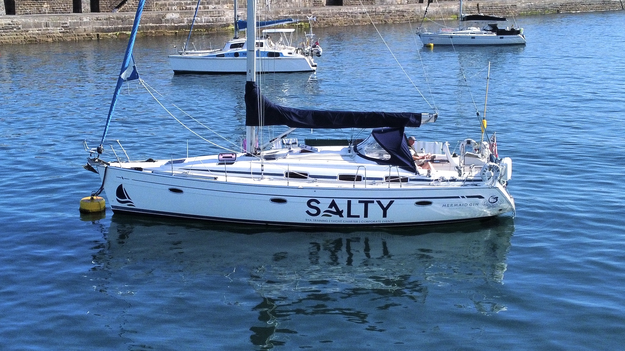 private luxury sailing