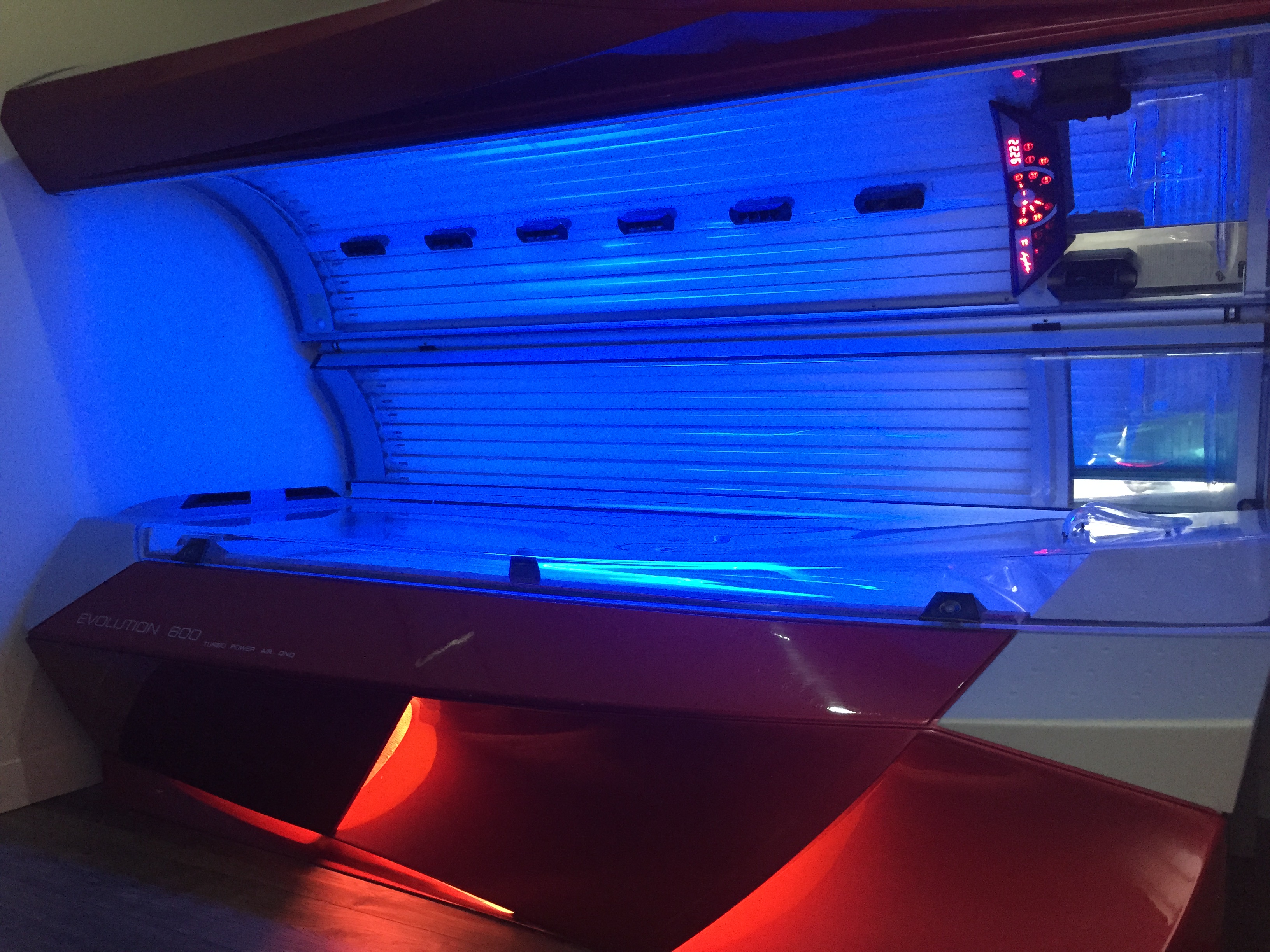 Bronze Inc Sunbeds