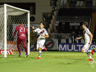 Parece doideira, mas não é: Vasco goleia em estreia de Lisca Doido e se aproxima do G4
