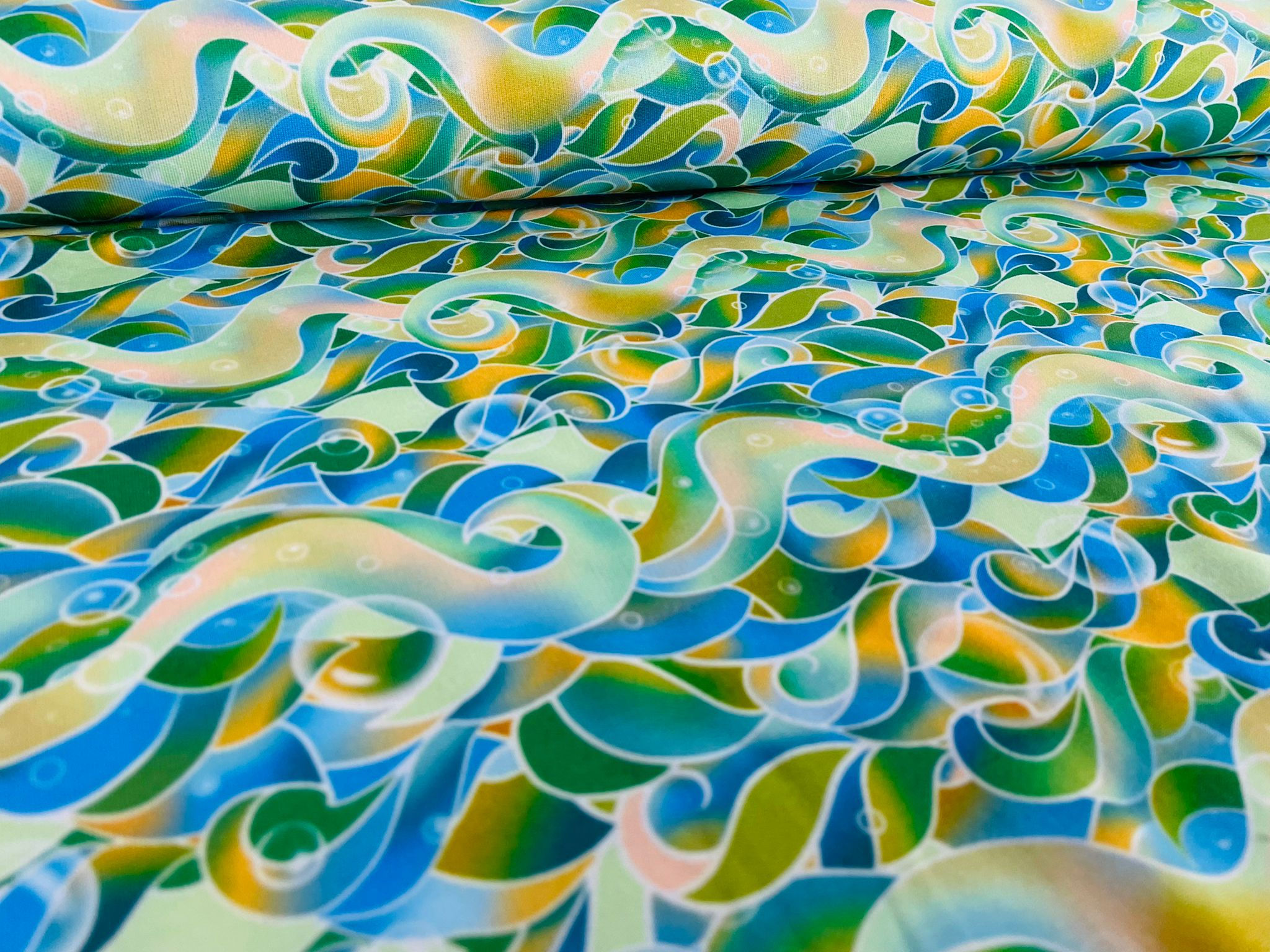 EXCLUSIVE Green/Aqua Waves - Loopback Lycra