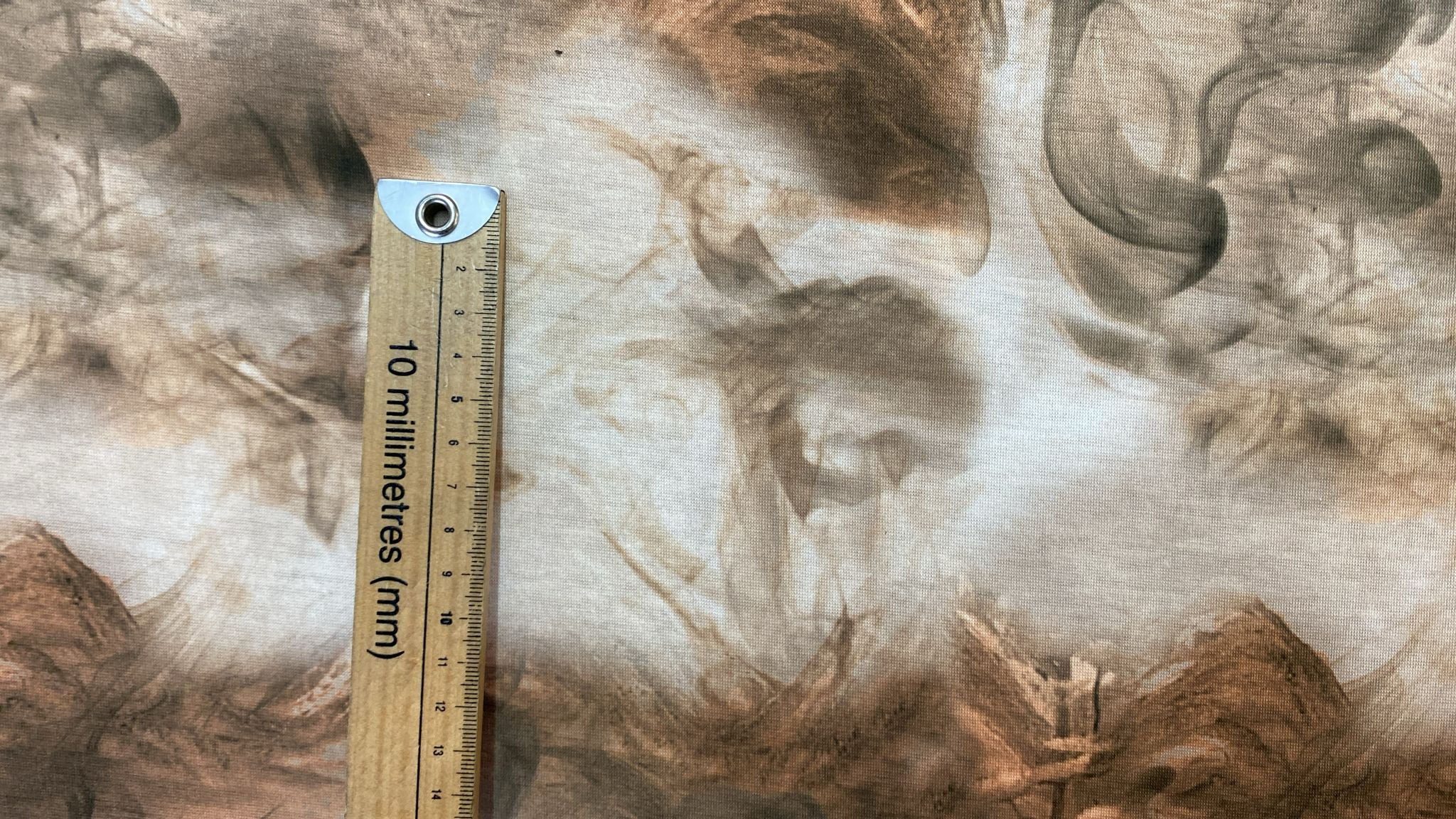 3m for £9 Brown/White Smoke Spun Polyester Elastane (WH185)