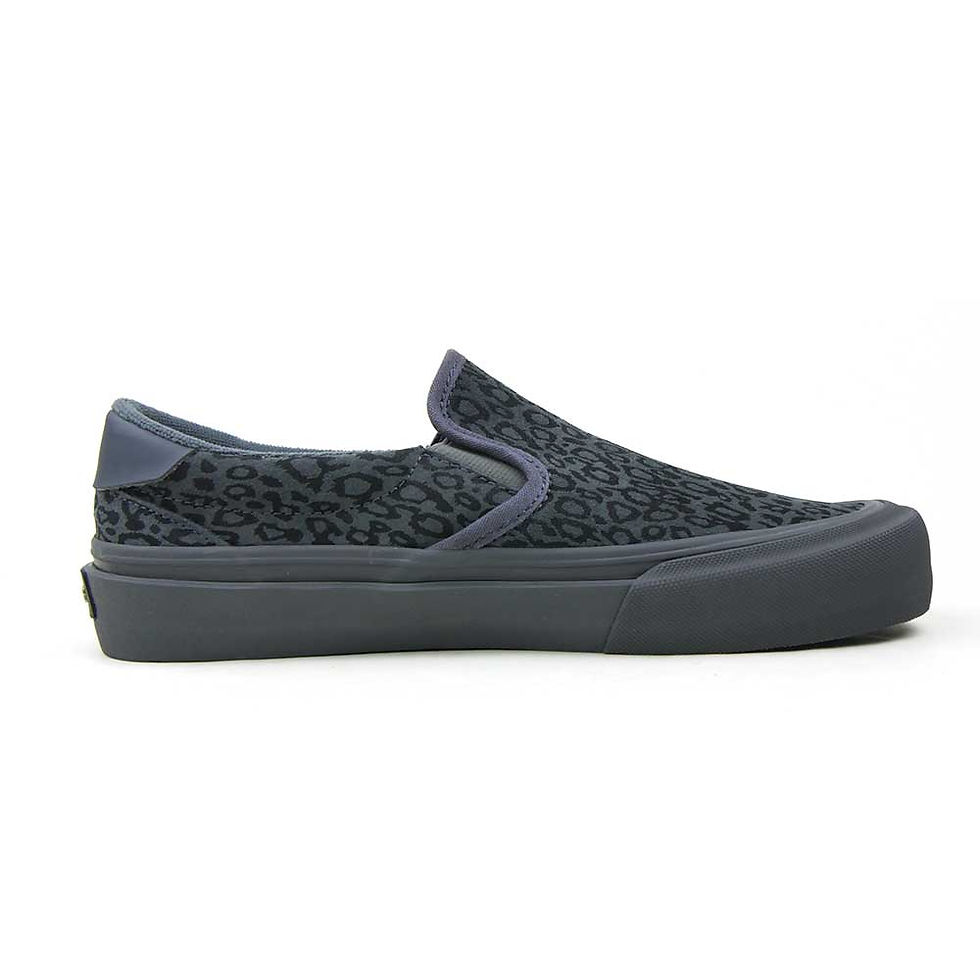 サムネイル： STRAYE VENTURA CHEETHA CARBON SUEDE