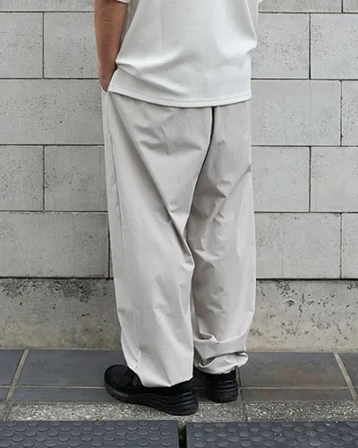 Fakie Stance D-50 EASY WHT | GRAVITY FUKUOKA
