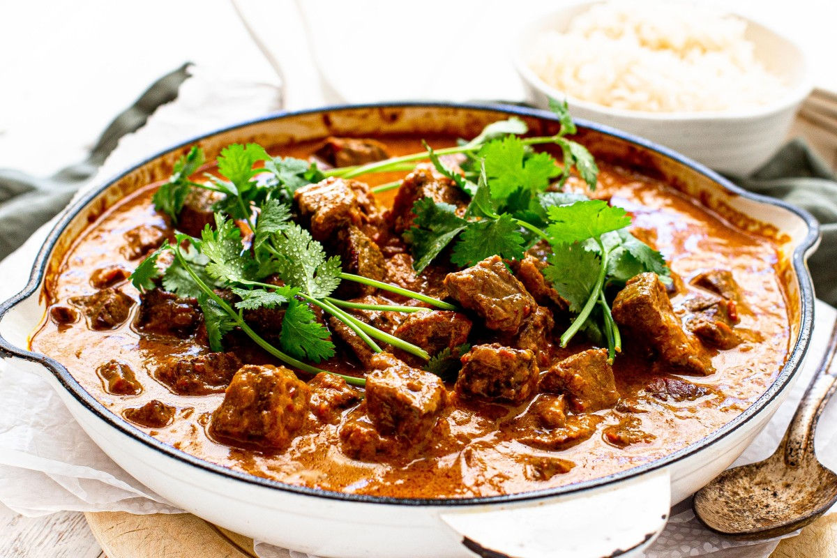 Beef Korma Curry with Rice or Naan | Mon 02/02