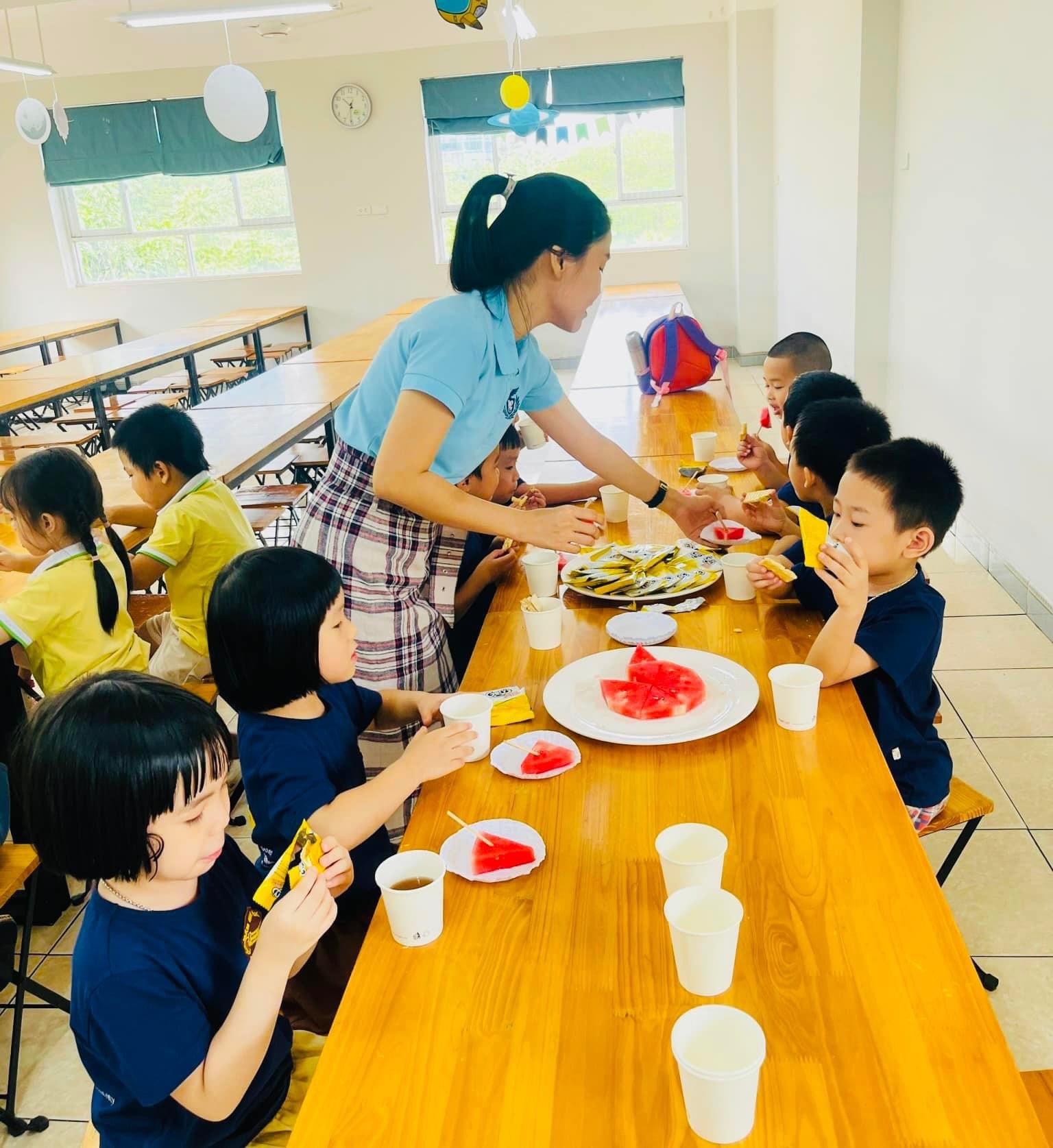Các bé FBK trải nghiệm hoạt động học tập tại trường Jean Piaget