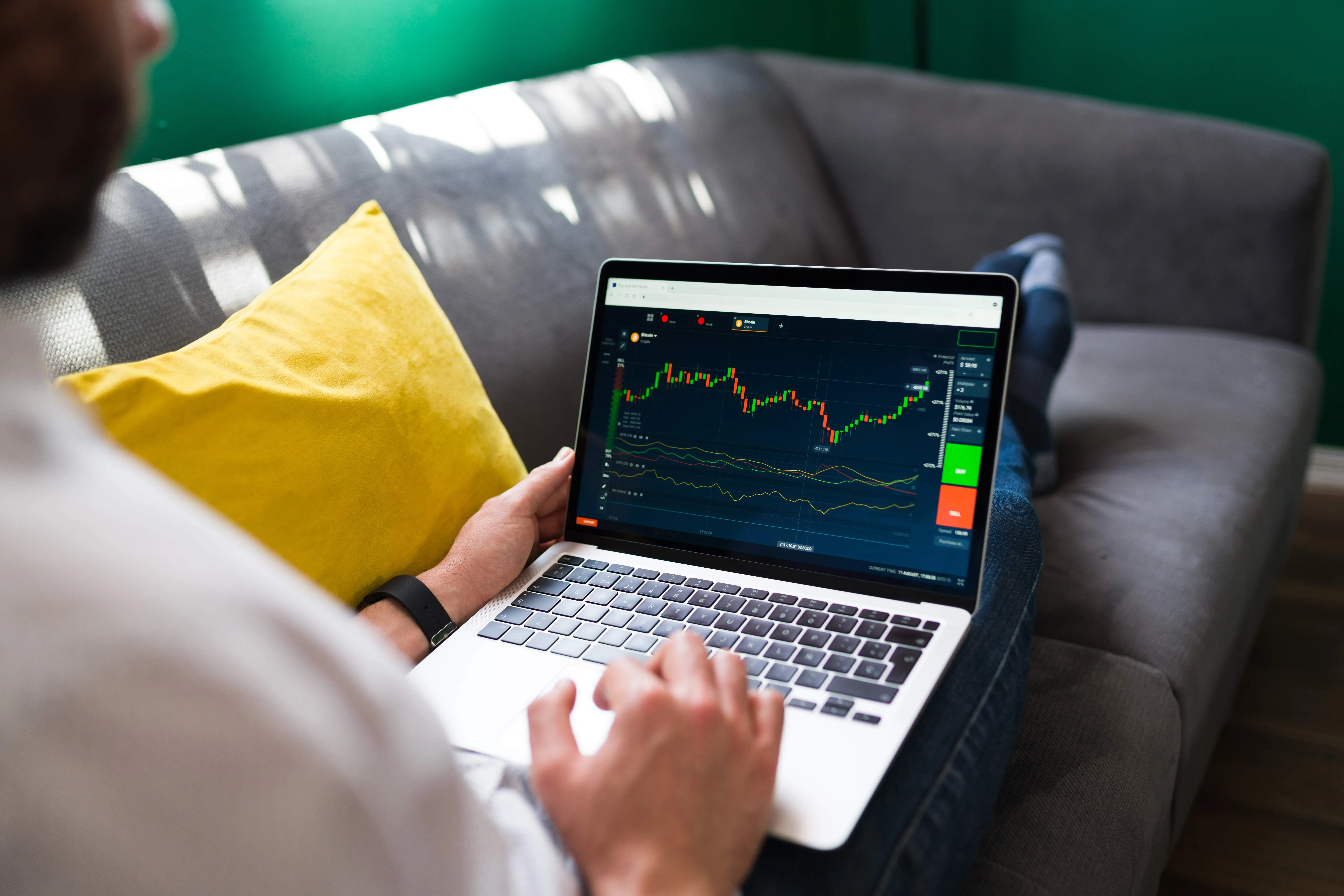 Daftar Saham Syariah 2023