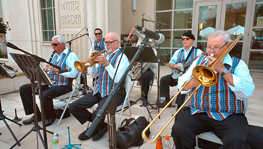 downtown-winter-garden-spring-fever-in-the-garden-entertainment