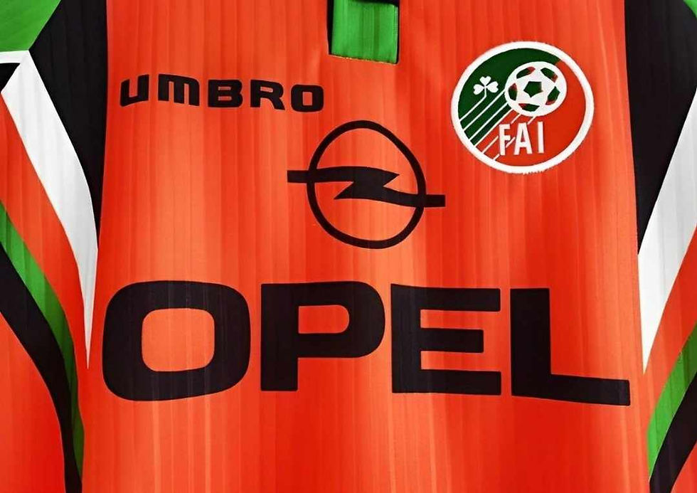 Thumbnail: Retro Rep of Ireland Away Shirt 1997