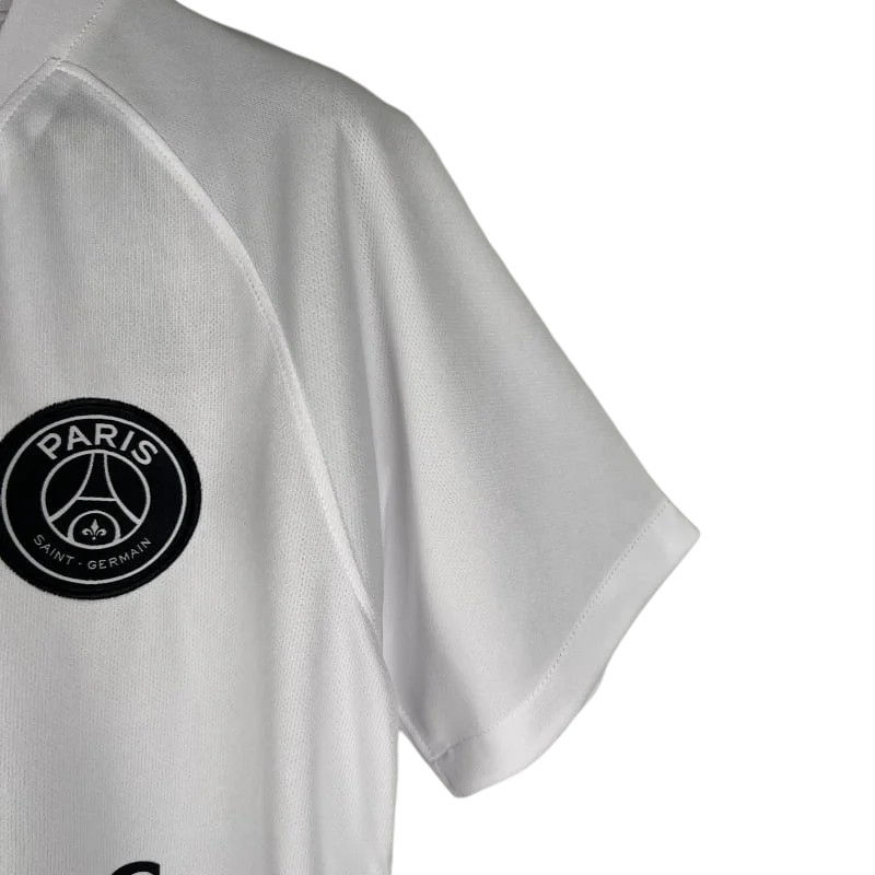 Thumbnail: Retro PSG Away Shirt 2018/2019