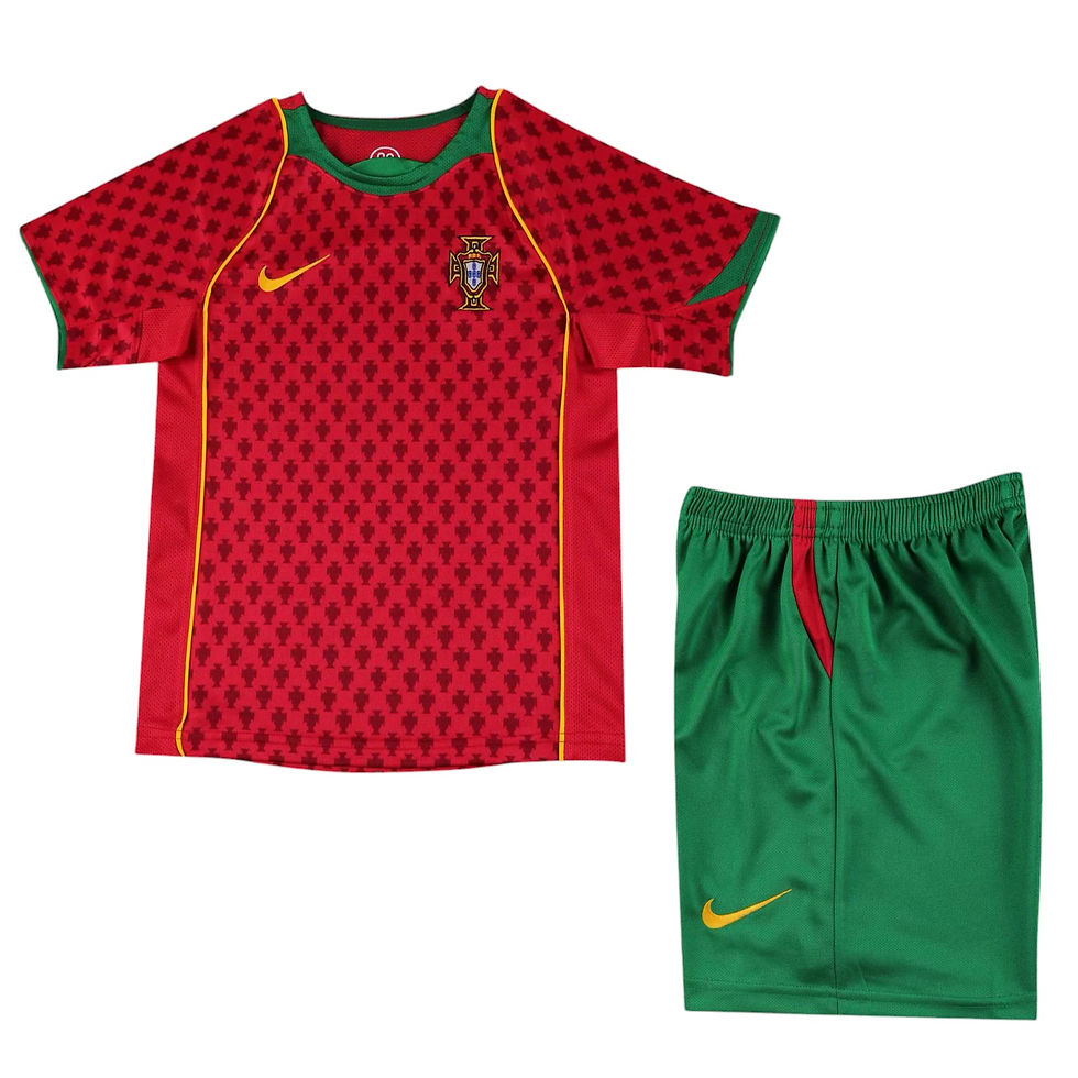 Retro Portugal Home Kids Kit 2004