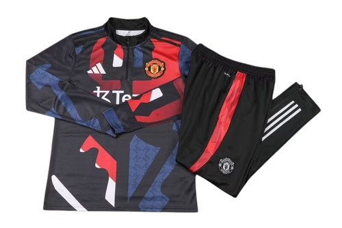 Manchester United Long Sleeve 2024/2025 Training Kit | Club Retros