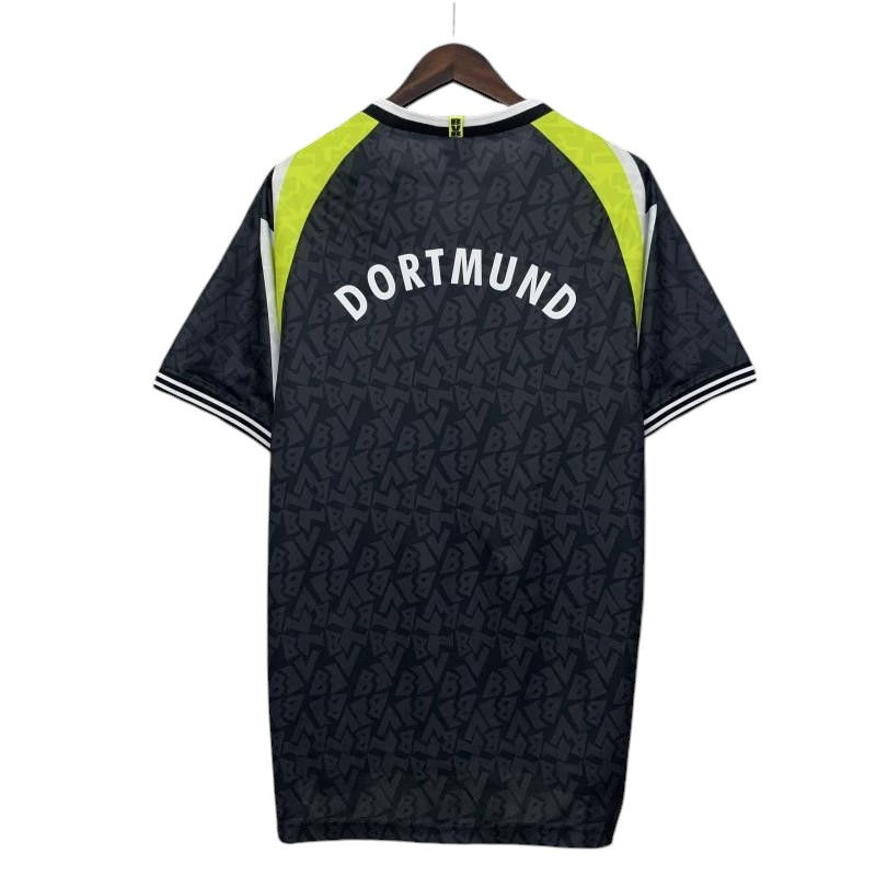 Thumbnail: Retro Borussia Dortmund Away Shirt 1995/1996