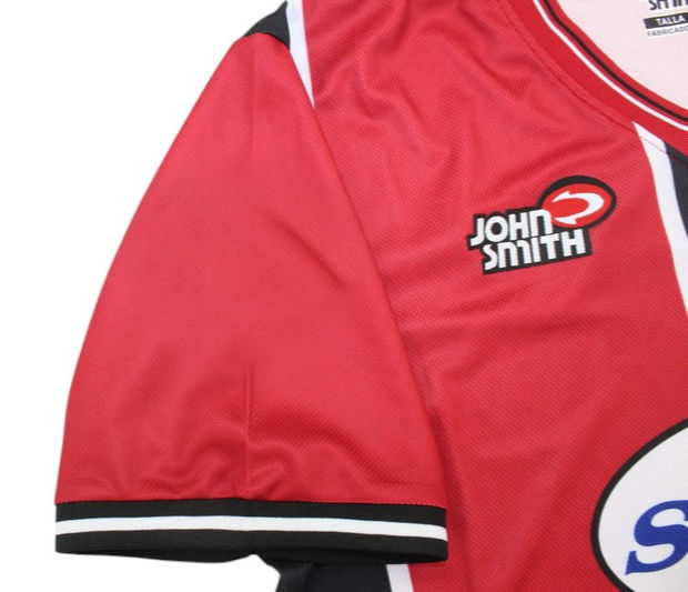 Thumbnail: Retro RCD Mallorca Home Shirt 2001/2002