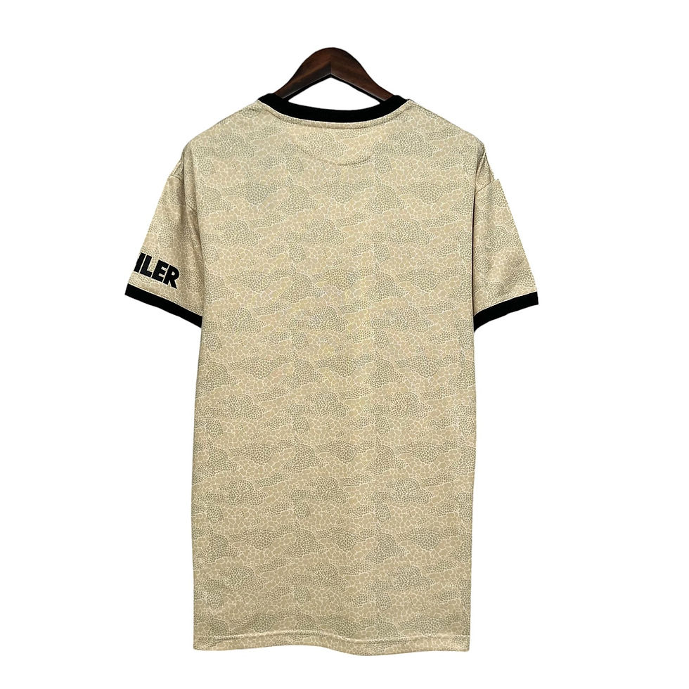 Thumbnail: Retro Manchester United Away Shirt 2019/2020