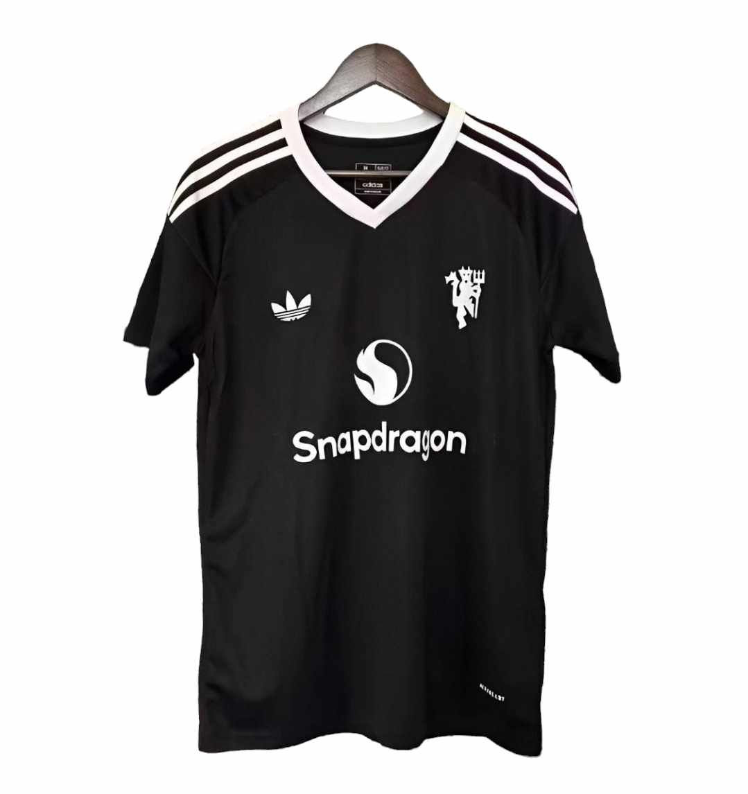 Manchester United 2nd GK Shirt 2024/2025