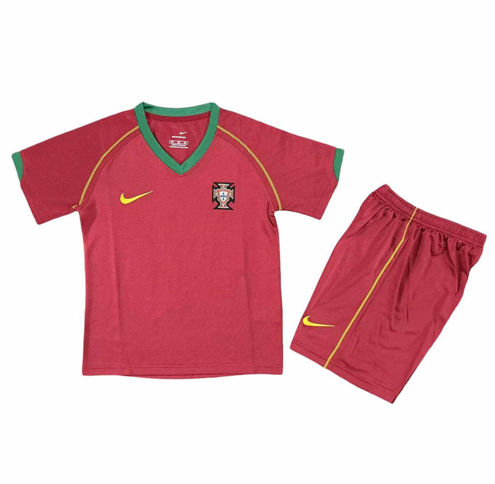 Retro Portugal Home Kids Kit 2006