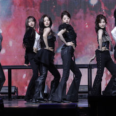 IVE Expands SHOW WHAT I AM World Tour: North America + Asia Dates