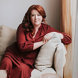 Jane Harper credit mrs smart photography resized_edited.jpg
