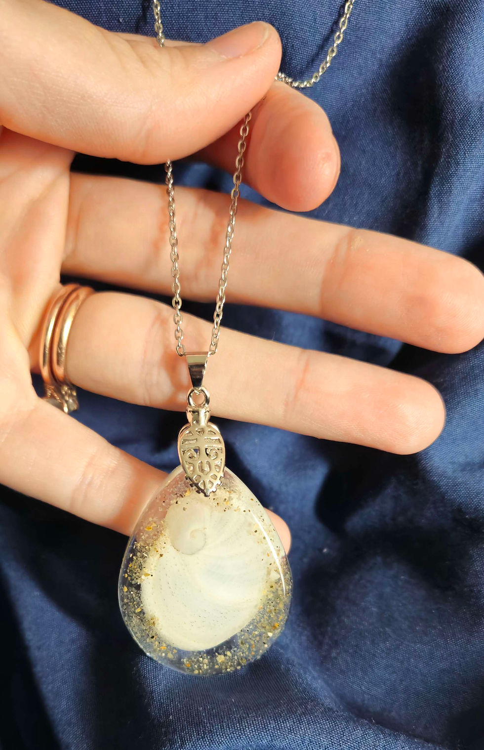 Thumbnail: White baby's ear necklace and earrings