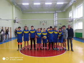 "Пліч-о-пліч. Всеукраїнські шкільні ліги"