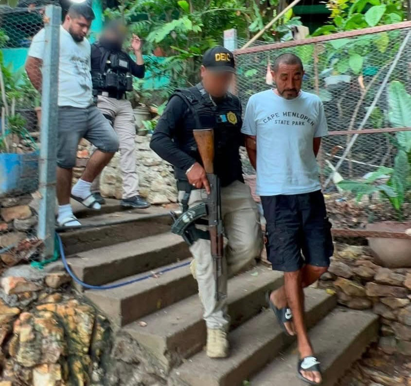 Capturan a tío y sobrino por el crimen de un agente de la pnc en jalapa