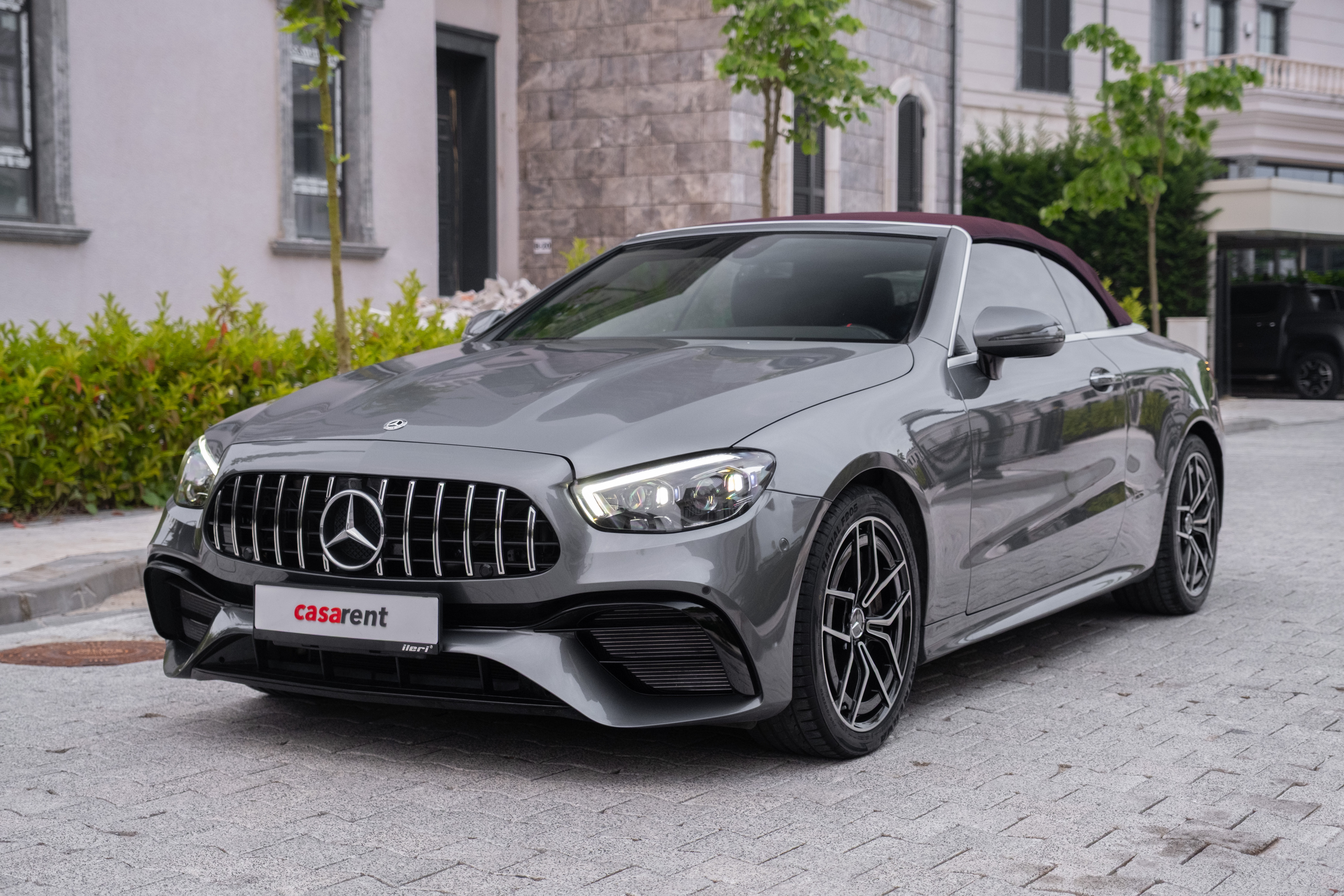 MERCEDES E300 AMG CABRIO