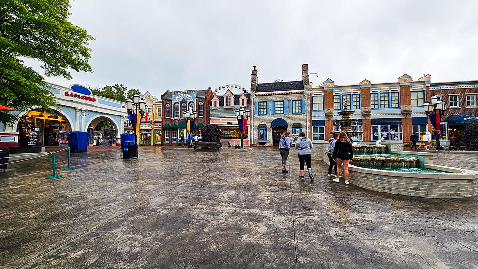 Six Flags St. Louis Main Street