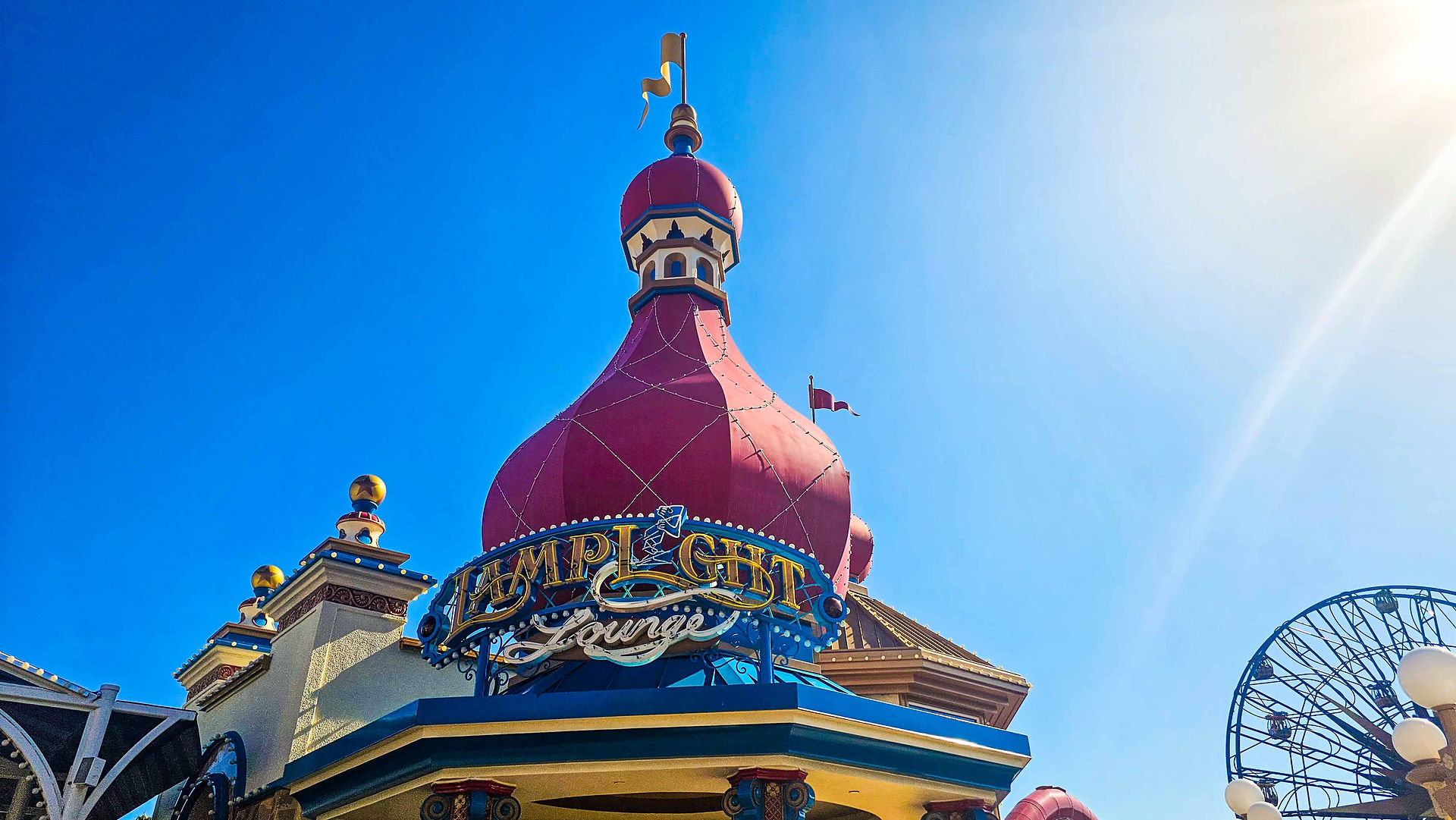 Pixar Pier no Disney California Adventure em Los Angeles