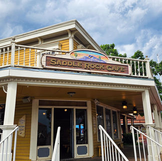 Main Street no Six Flags Frontier City