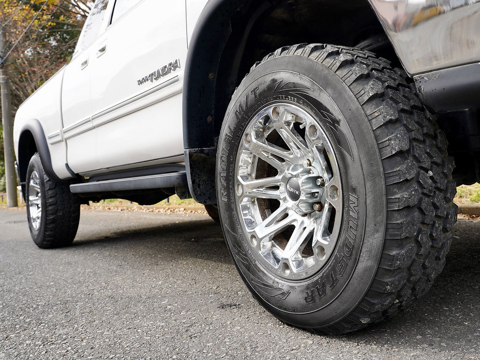 Thumbnail: 2001 Toyota Tundra V8