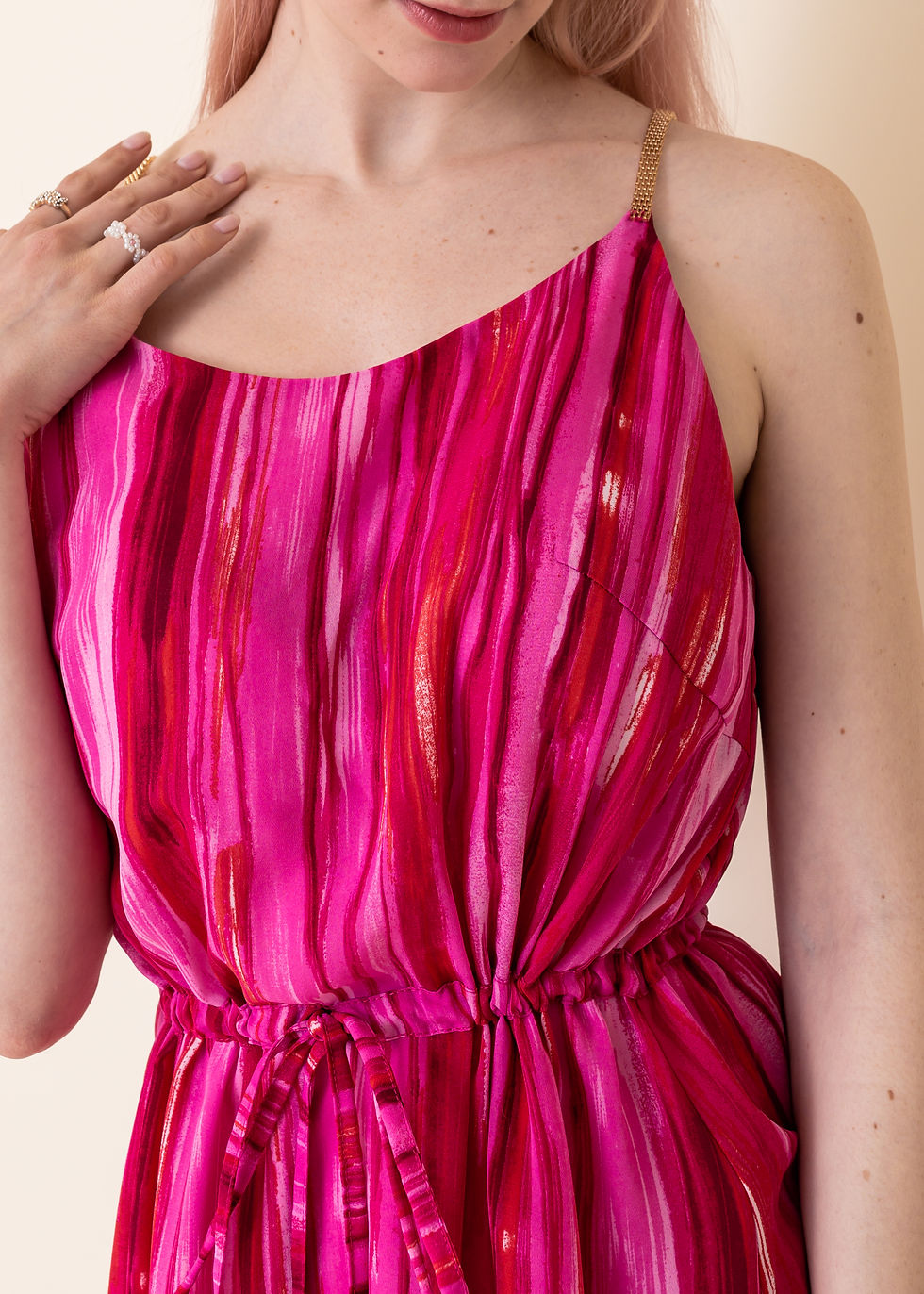 Thumbnail: Long Pink Striped Musseline Resort