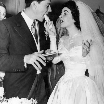  LA BARRA DE LA CORTINA